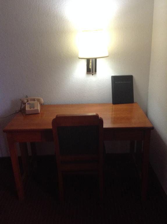 Boone American Inn & Suites מראה חיצוני תמונה