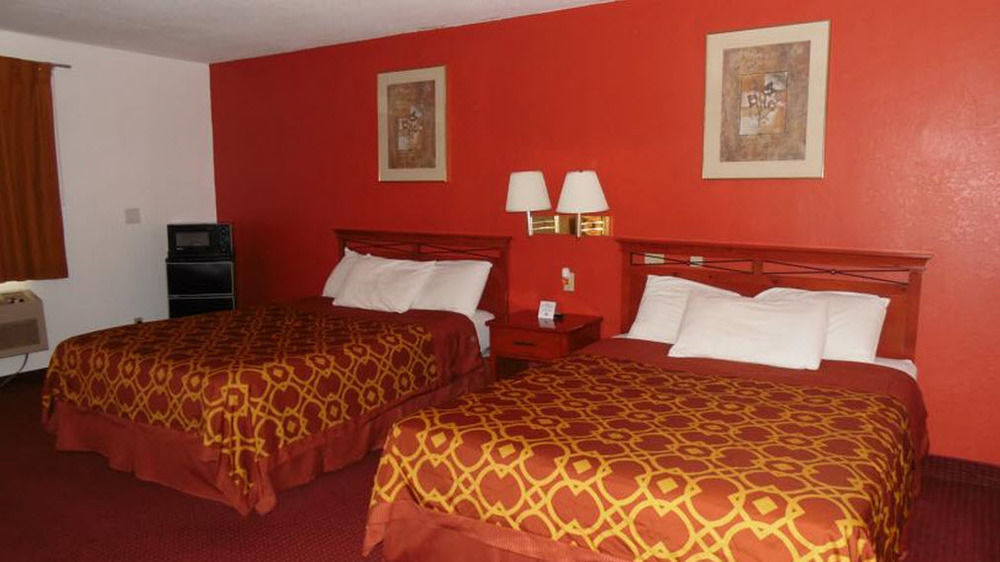 Boone American Inn & Suites מראה חיצוני תמונה